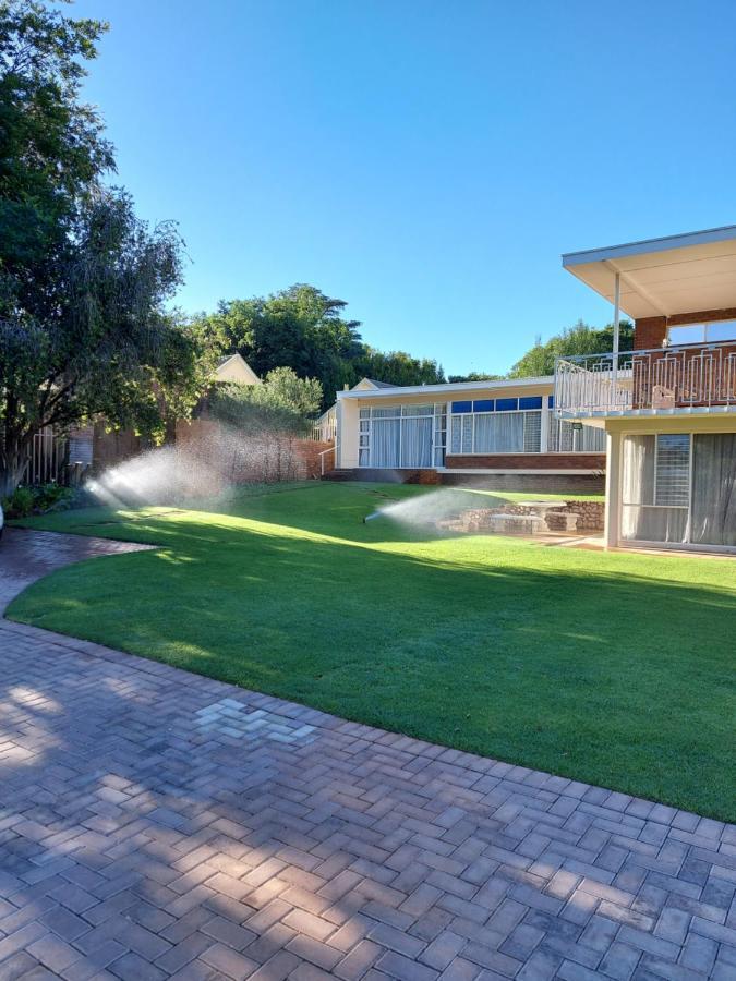 Goedgedacht Guestrooms Potchefstroom Luaran gambar