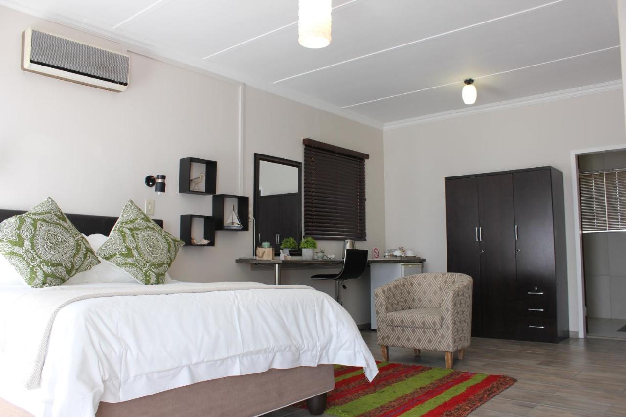 Goedgedacht Guestrooms Potchefstroom Luaran gambar